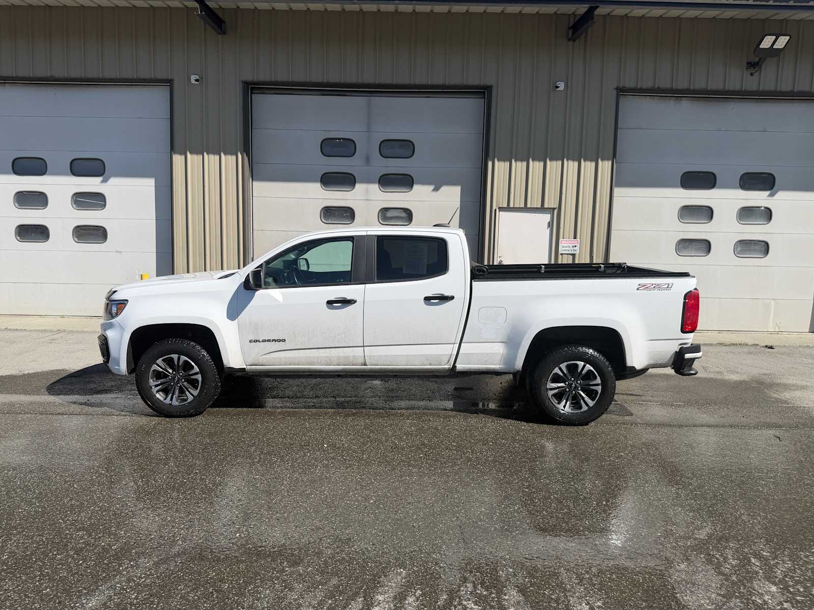 Thumbnail: 2021 Chevrolet Colorado - 2