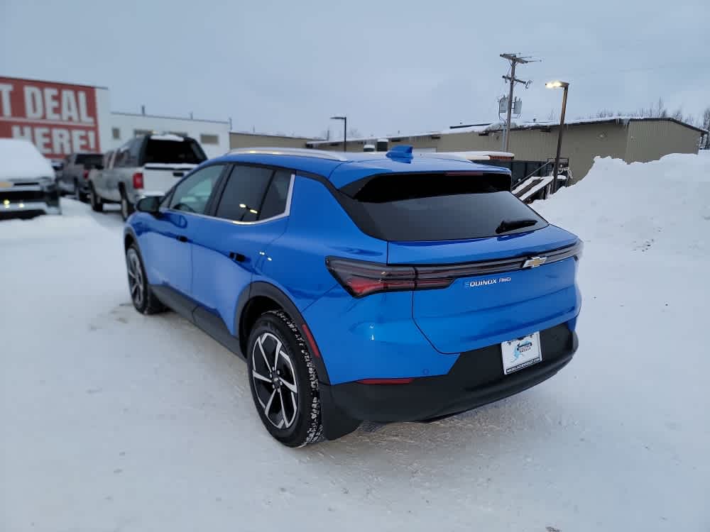 Thumbnail: 2026 Chevrolet Equinox - 3