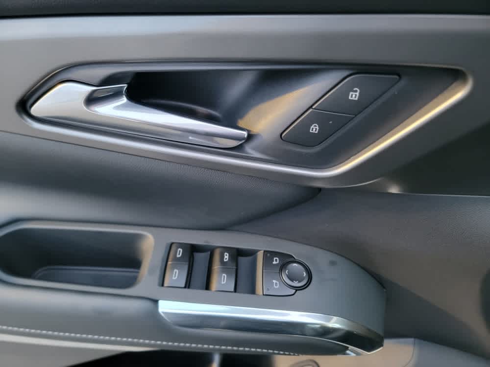 Thumbnail: 2026 Chevrolet Traverse - 10