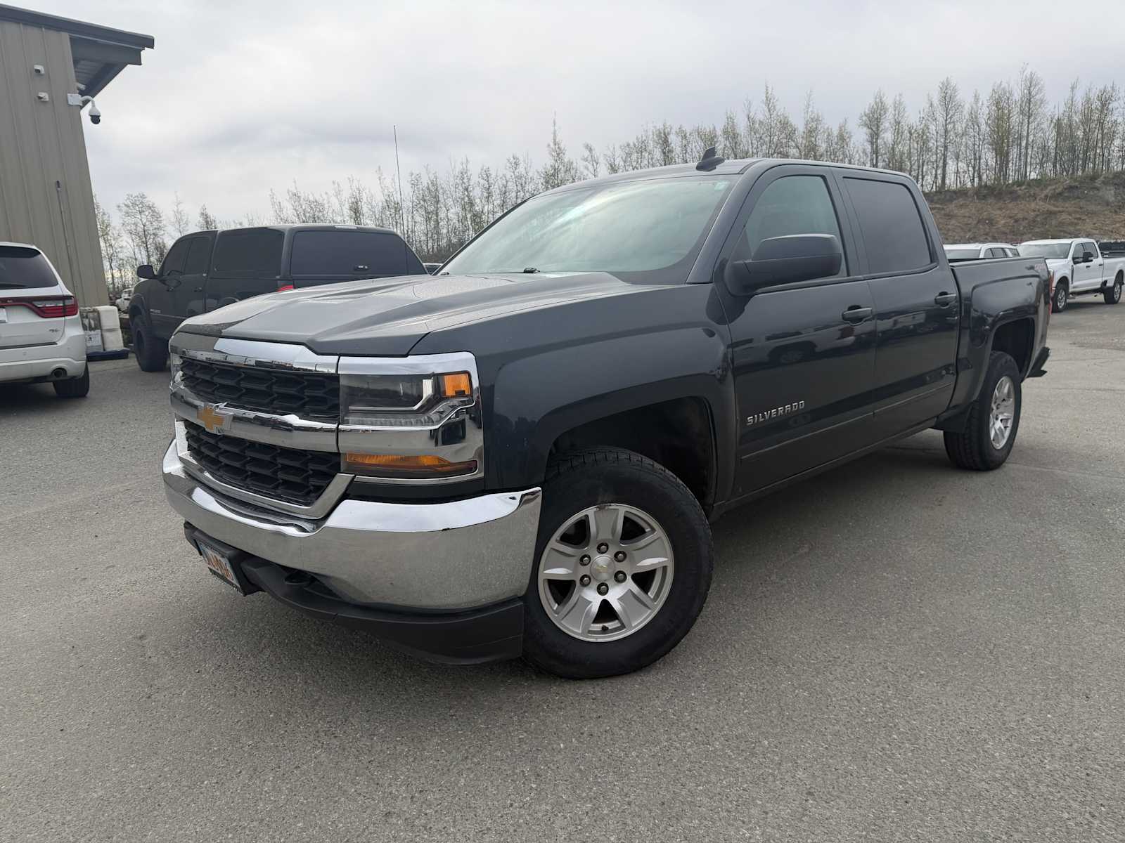 2017 Chevrolet Silverado 1500 LT 4X4 Crew Cab Short Box's photo