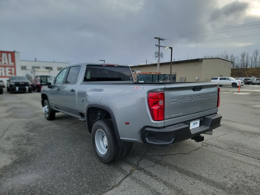 Thumbnail: 2026 Chevrolet Silverado 3500 - 3