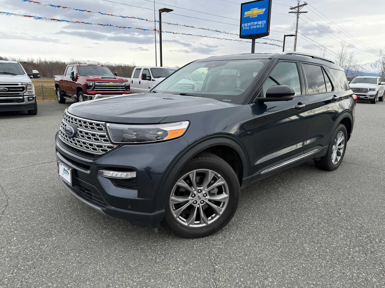 Thumbnail: 2022 Ford Explorer - 4