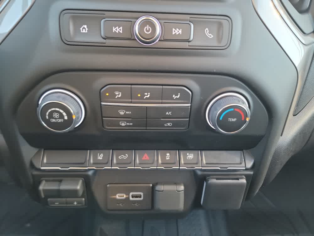 Thumbnail: 2026 Chevrolet Silverado 2500 - 17