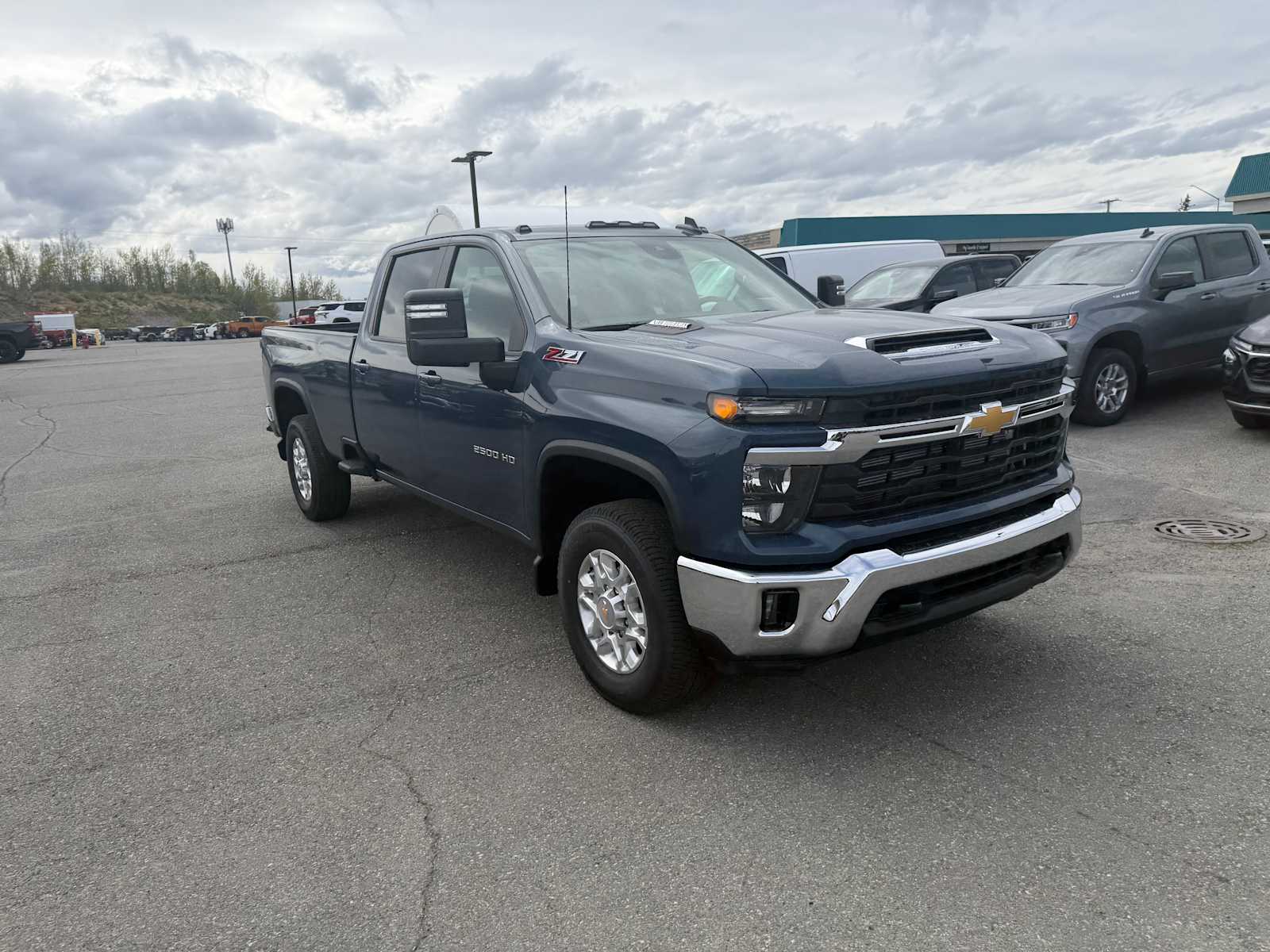 Thumbnail: 2026 Chevrolet Silverado 2500 - 11