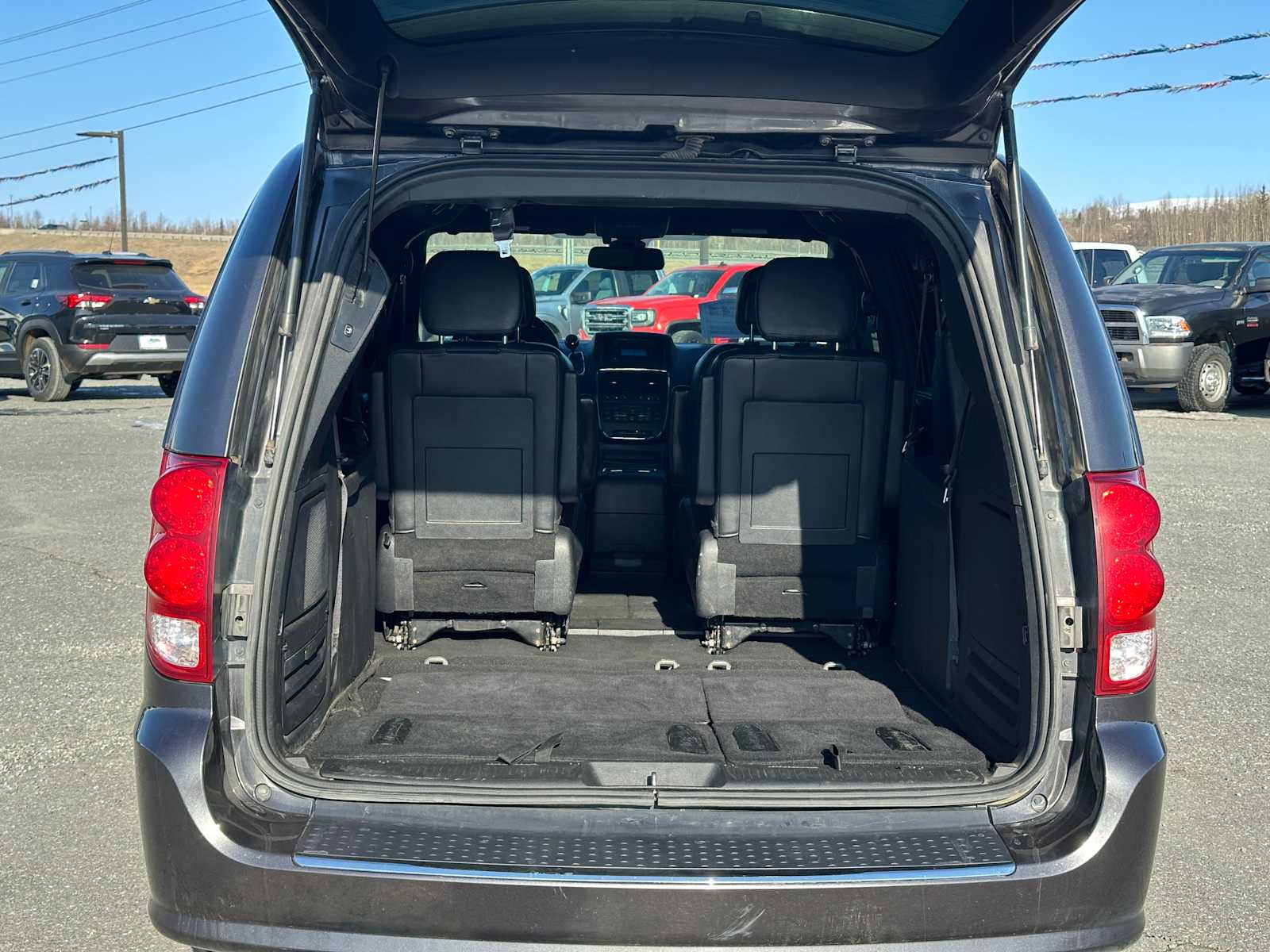 Thumbnail: 2020 Dodge Grand Caravan - 22