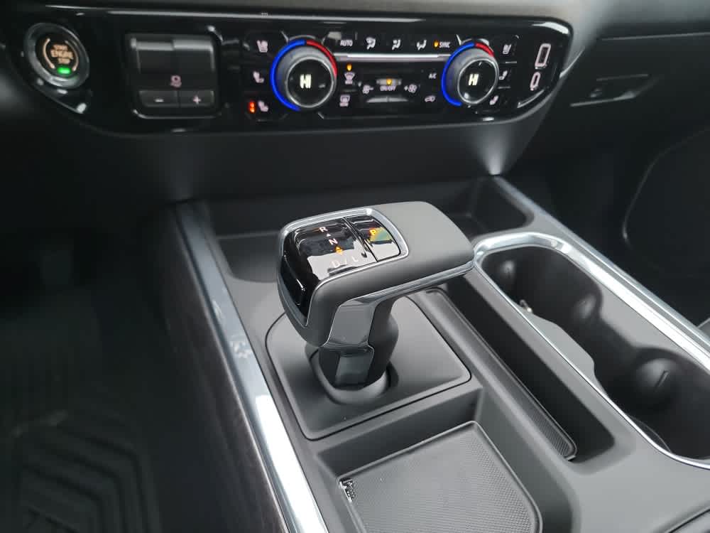 Thumbnail: 2026 Chevrolet Silverado 1500 - 17