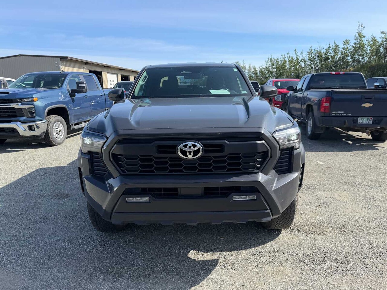 2024 Toyota Tacoma 4WD SR5 - Image 4