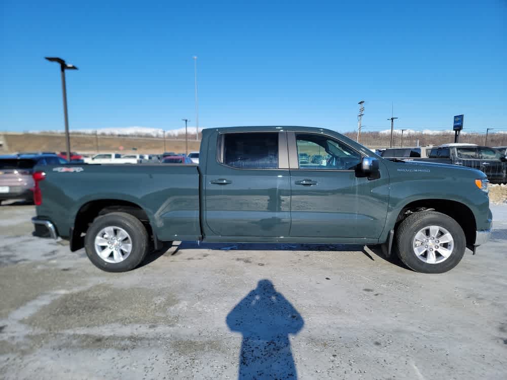 Thumbnail: 2026 Chevrolet Silverado 1500 - 6