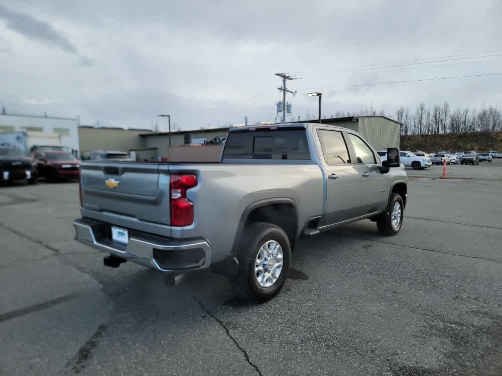 Thumbnail: 2026 Chevrolet Silverado 2500 - 5