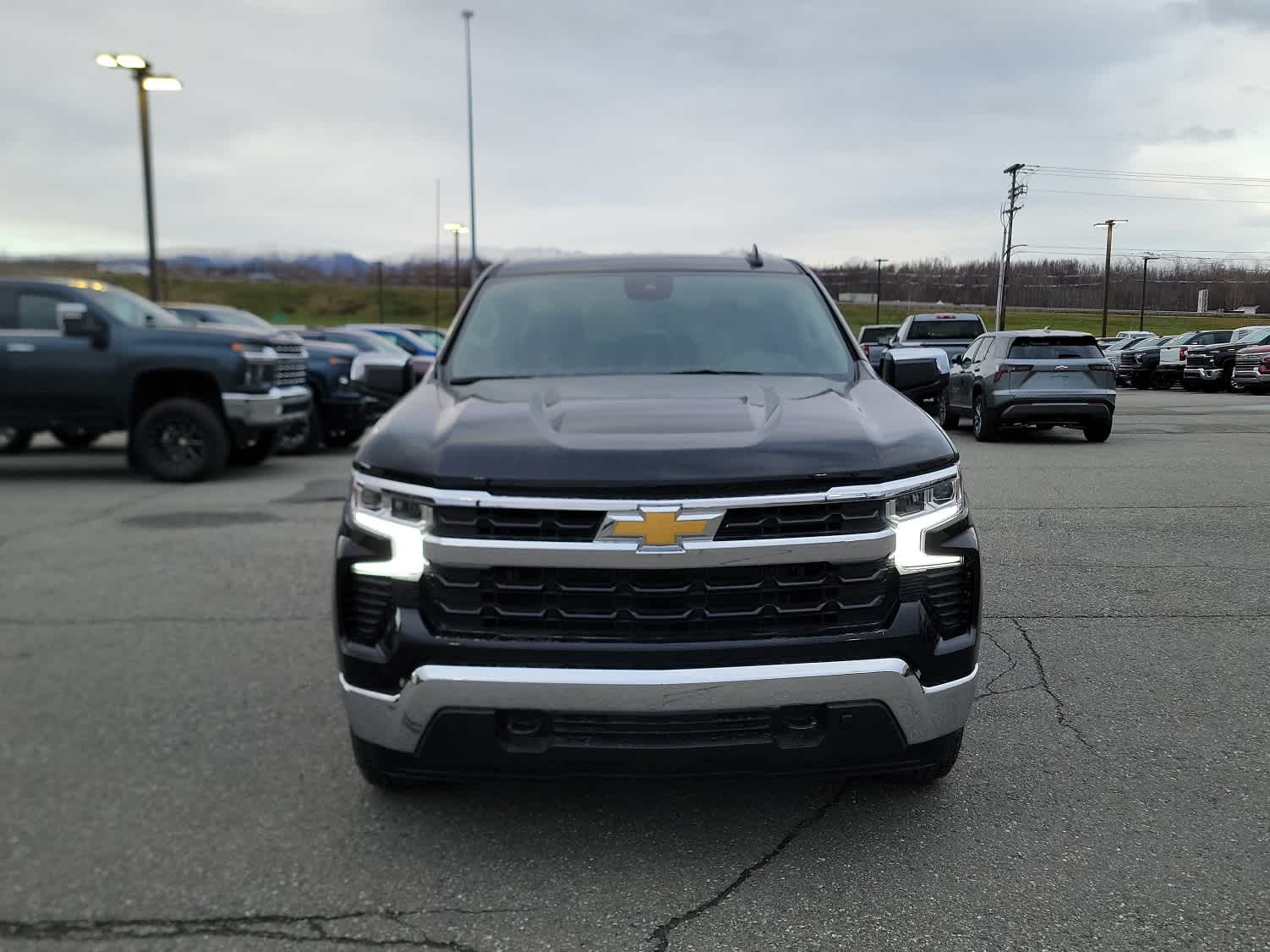 Thumbnail: 2026 Chevrolet Silverado 1500 - 8