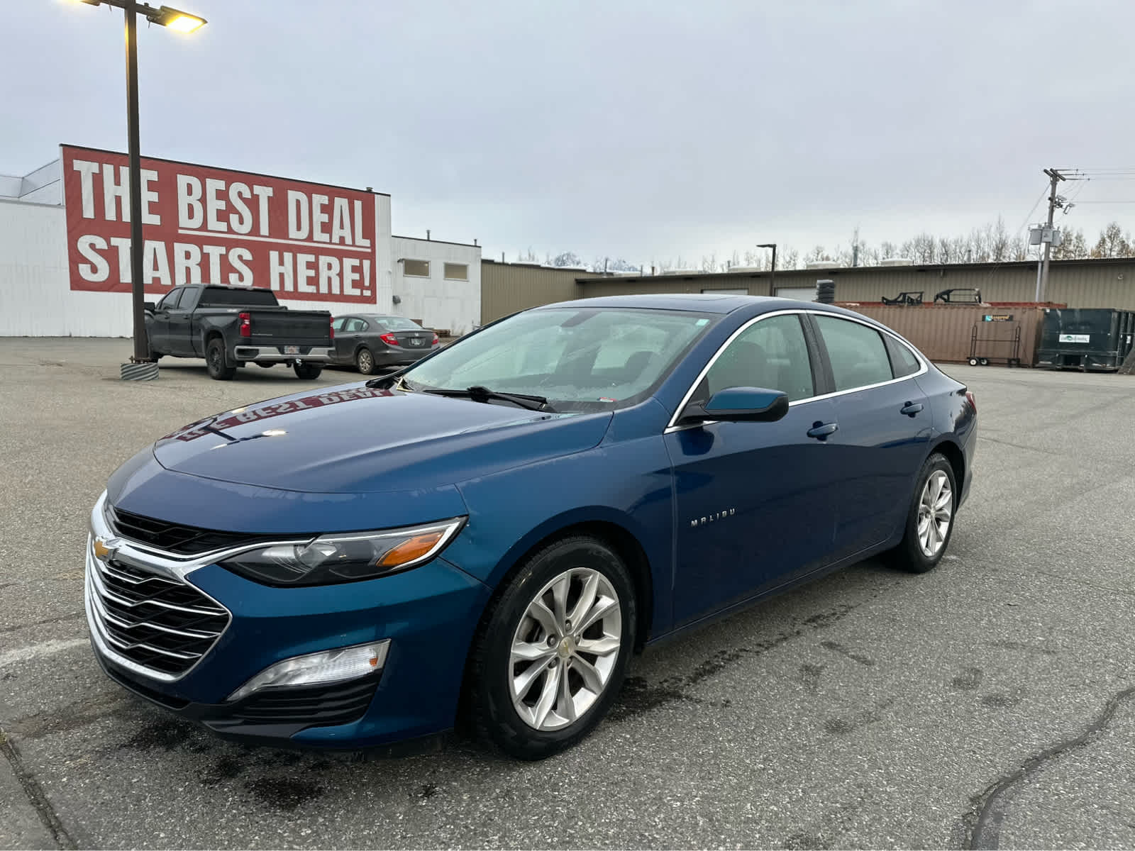 Thumbnail: 2019 Chevrolet Malibu - 3