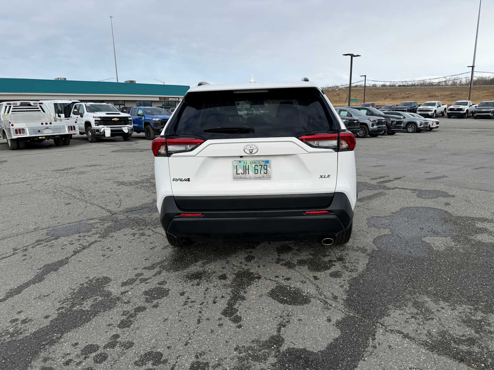 Thumbnail: 2023 Toyota RAV4 - 8