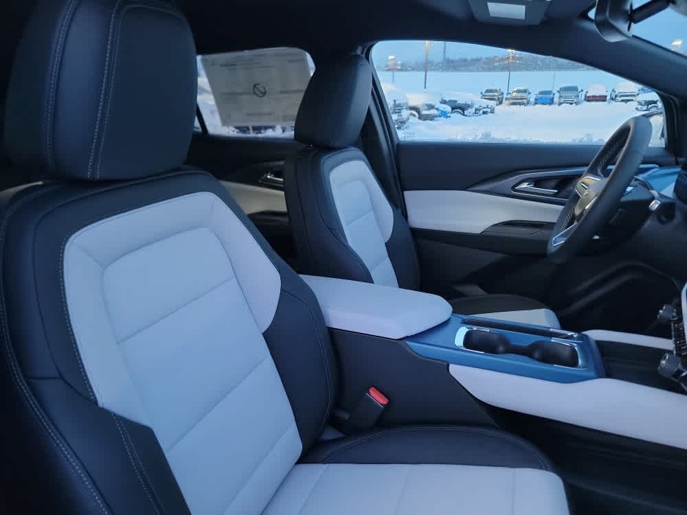 Thumbnail: 2026 Chevrolet Equinox - 18