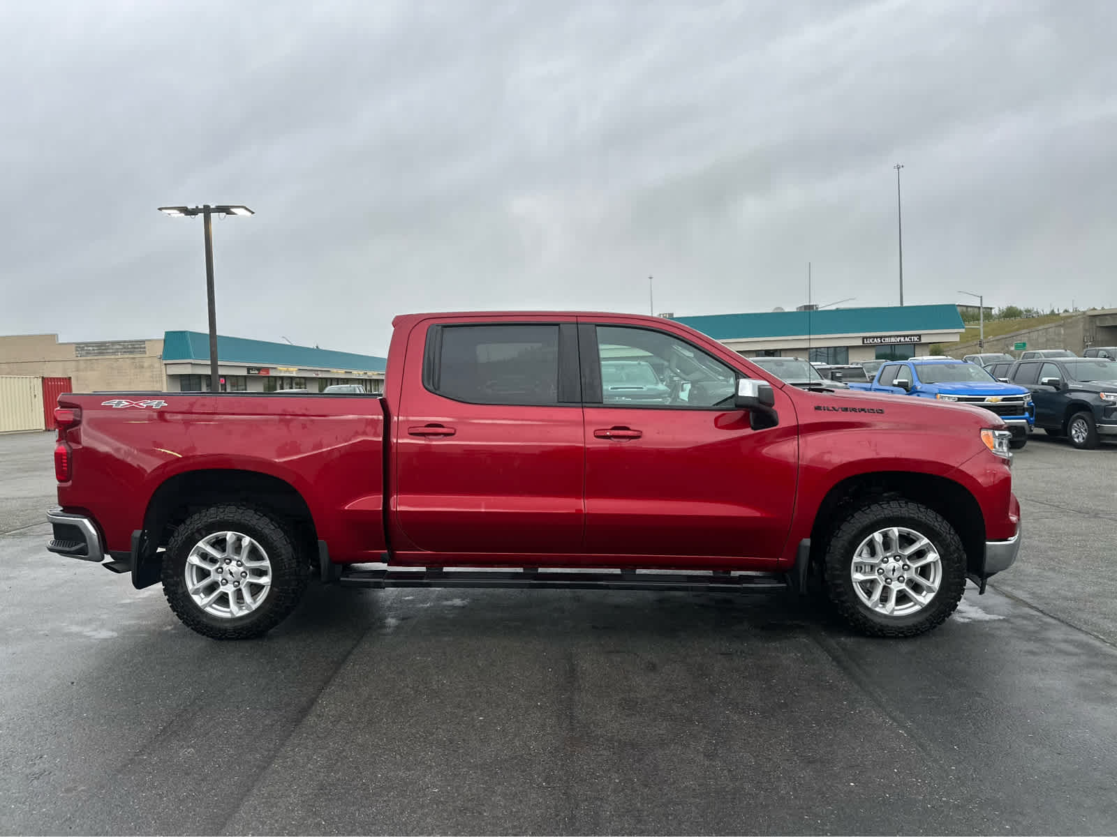 2024 Chevrolet Silverado 1500 LT 8