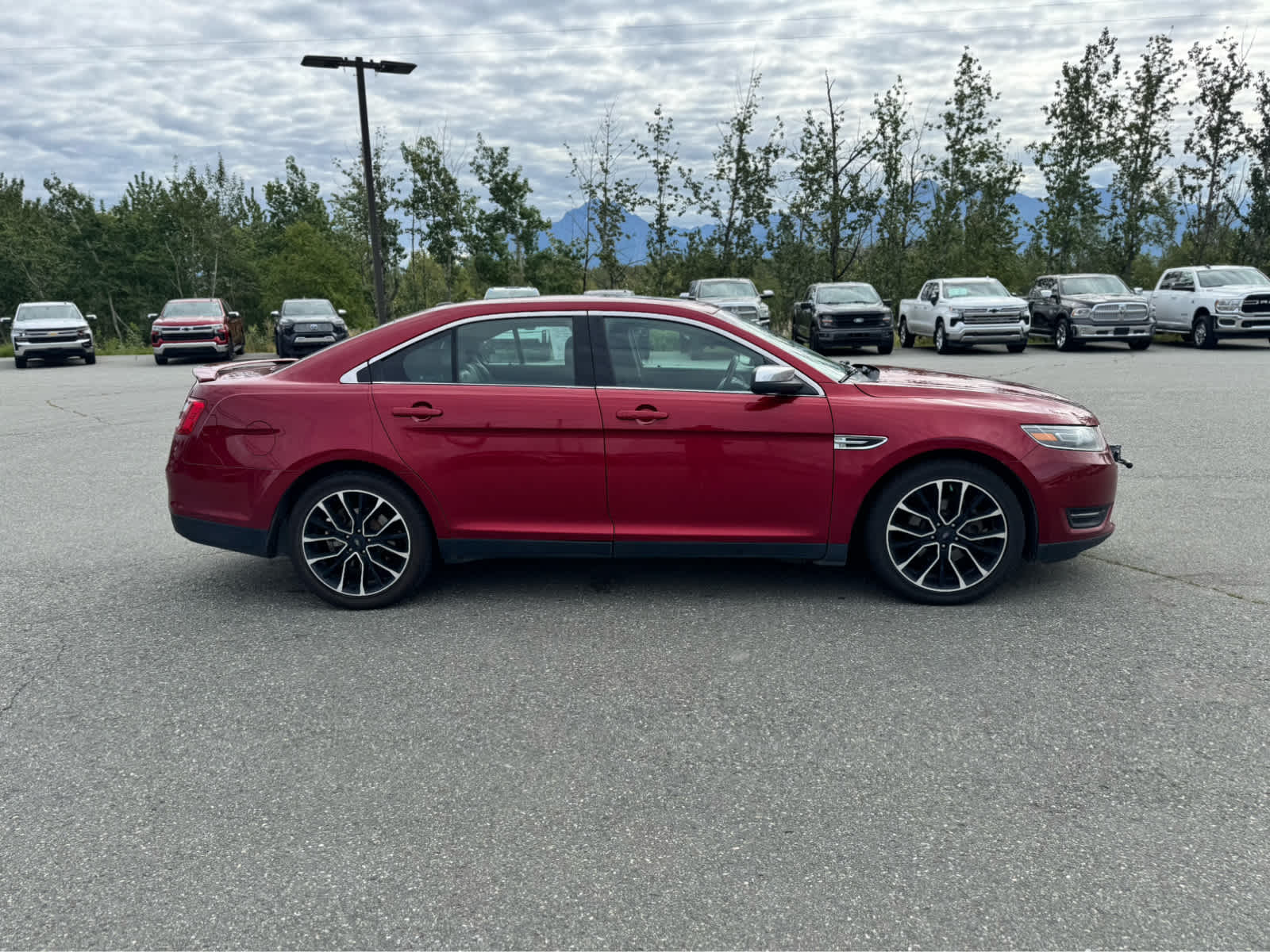 Thumbnail: 2019 Ford Taurus - 6