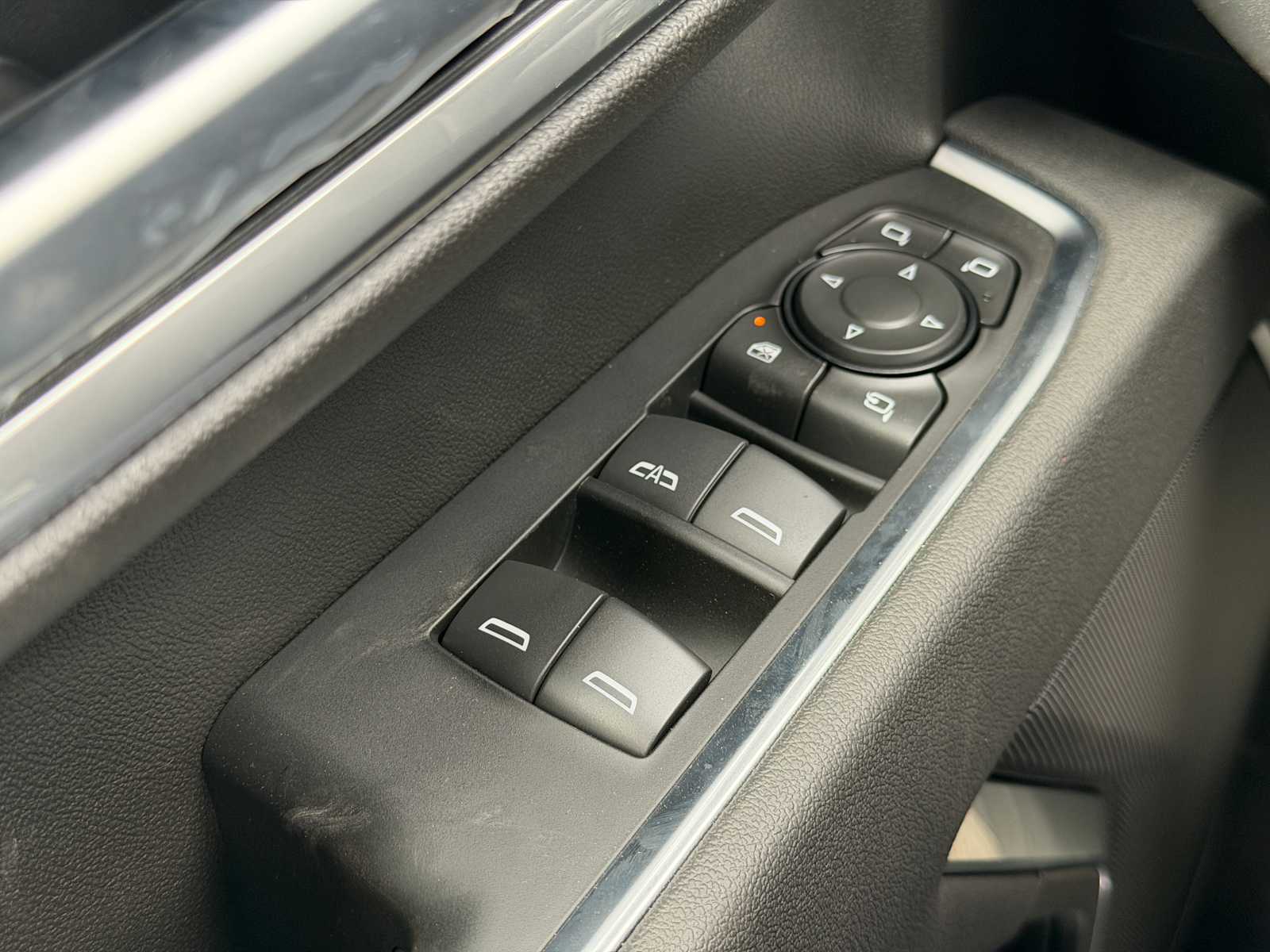 Thumbnail: 2026 Chevrolet Silverado 2500 - 4