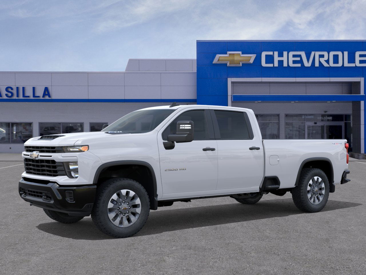 2026 Chevrolet Silverado 2500HD Custom photo 2