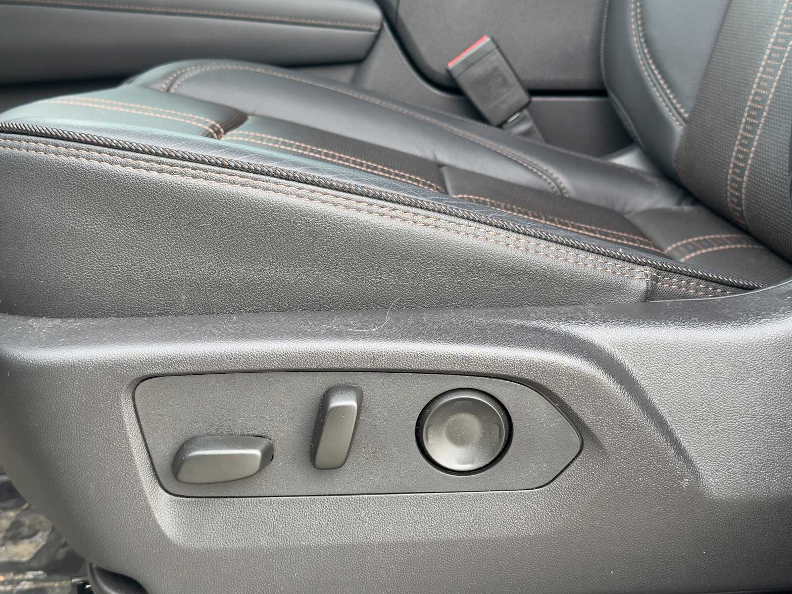 Thumbnail: 2025 Chevrolet Tahoe - 8