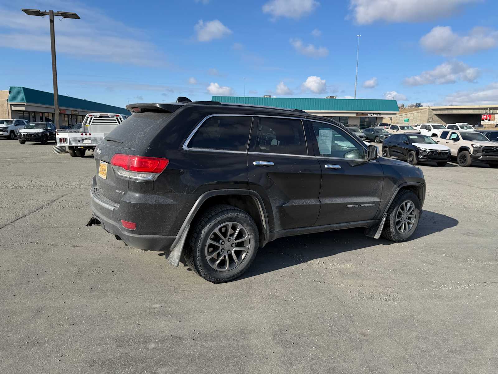 Thumbnail: 2015 Jeep Grand Cherokee - 10
