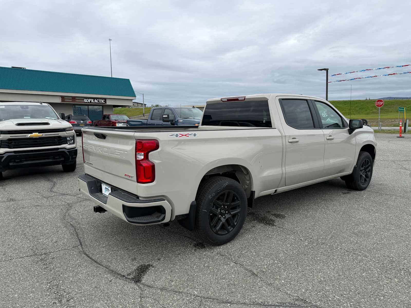Thumbnail: 2026 Chevrolet Silverado 1500 - 13