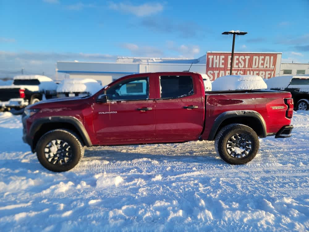 Thumbnail: 2026 Chevrolet Colorado - 2