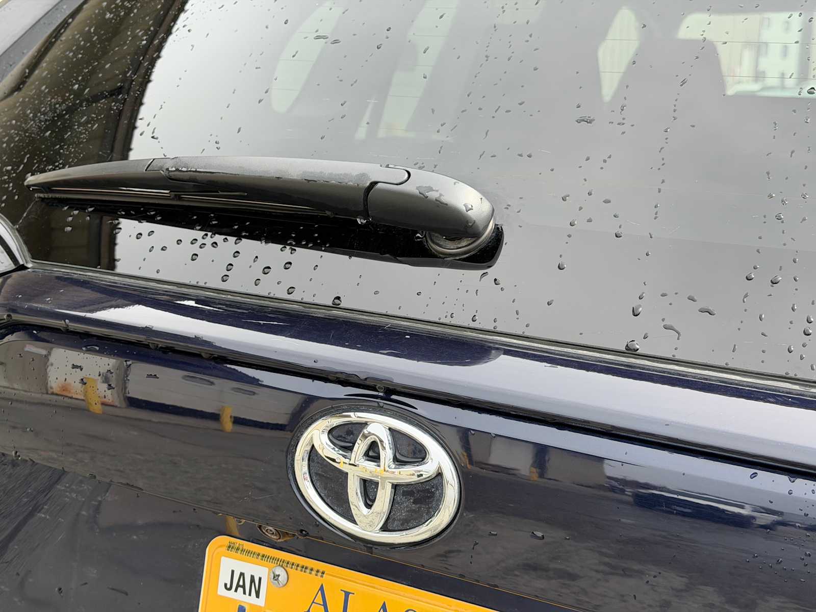 Thumbnail: 2025 Toyota RAV4 - 20
