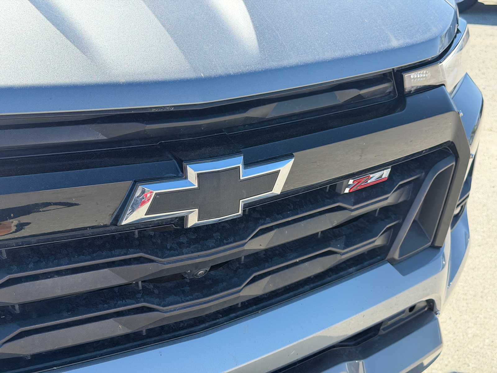 Thumbnail: 2023 Chevrolet Colorado - 14