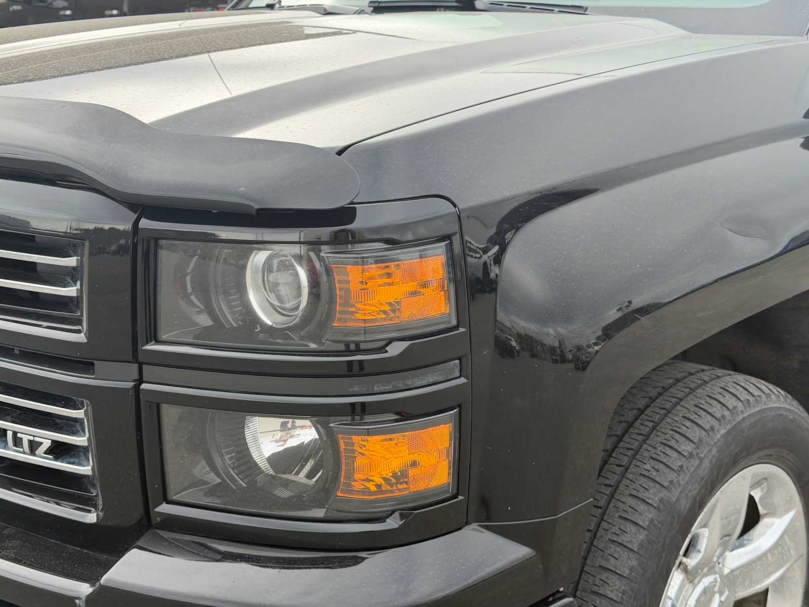 Thumbnail: 2015 Chevrolet Silverado 1500 - 13