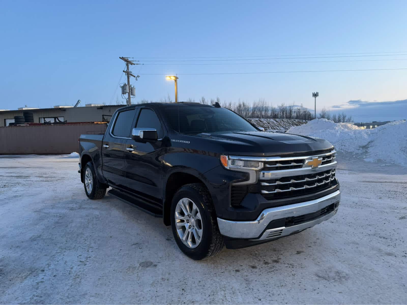 Thumbnail: 2023 Chevrolet Silverado 1500 - 7