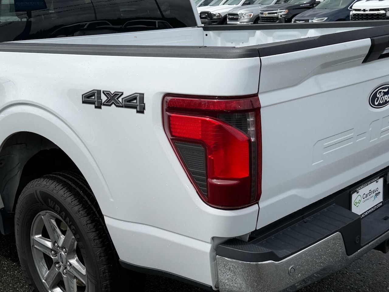 2024 Ford F-150 XLT - Image 18