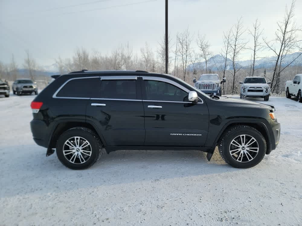 Thumbnail: 2015 Jeep Grand Cherokee - 6