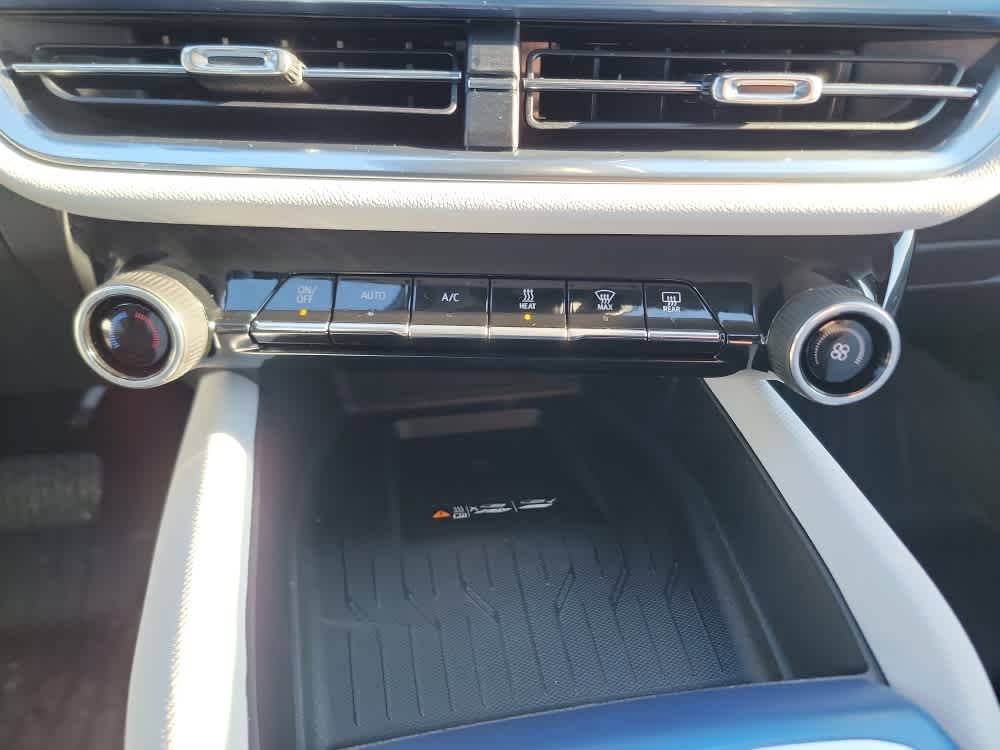 Thumbnail: 2026 Chevrolet Equinox - 17