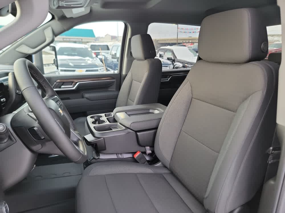 Thumbnail: 2026 Chevrolet Silverado 2500 - 12