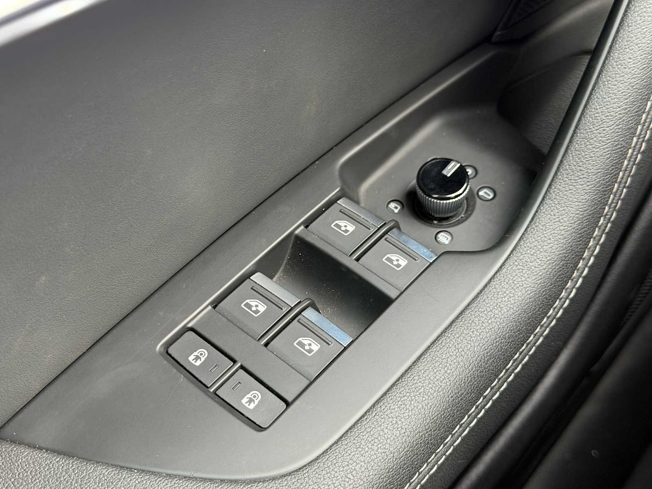 2024 Audi A6 Sedan Premium Plus - Image 4