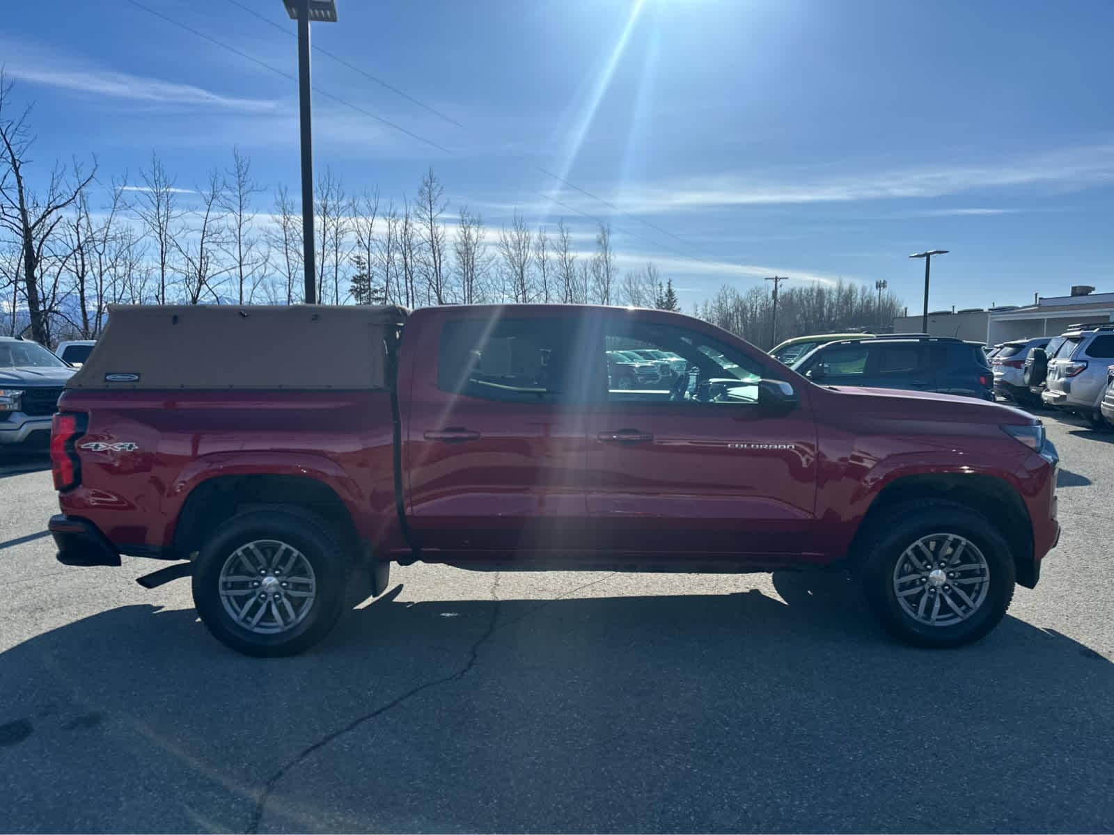 Thumbnail: 2023 Chevrolet Colorado - 8
