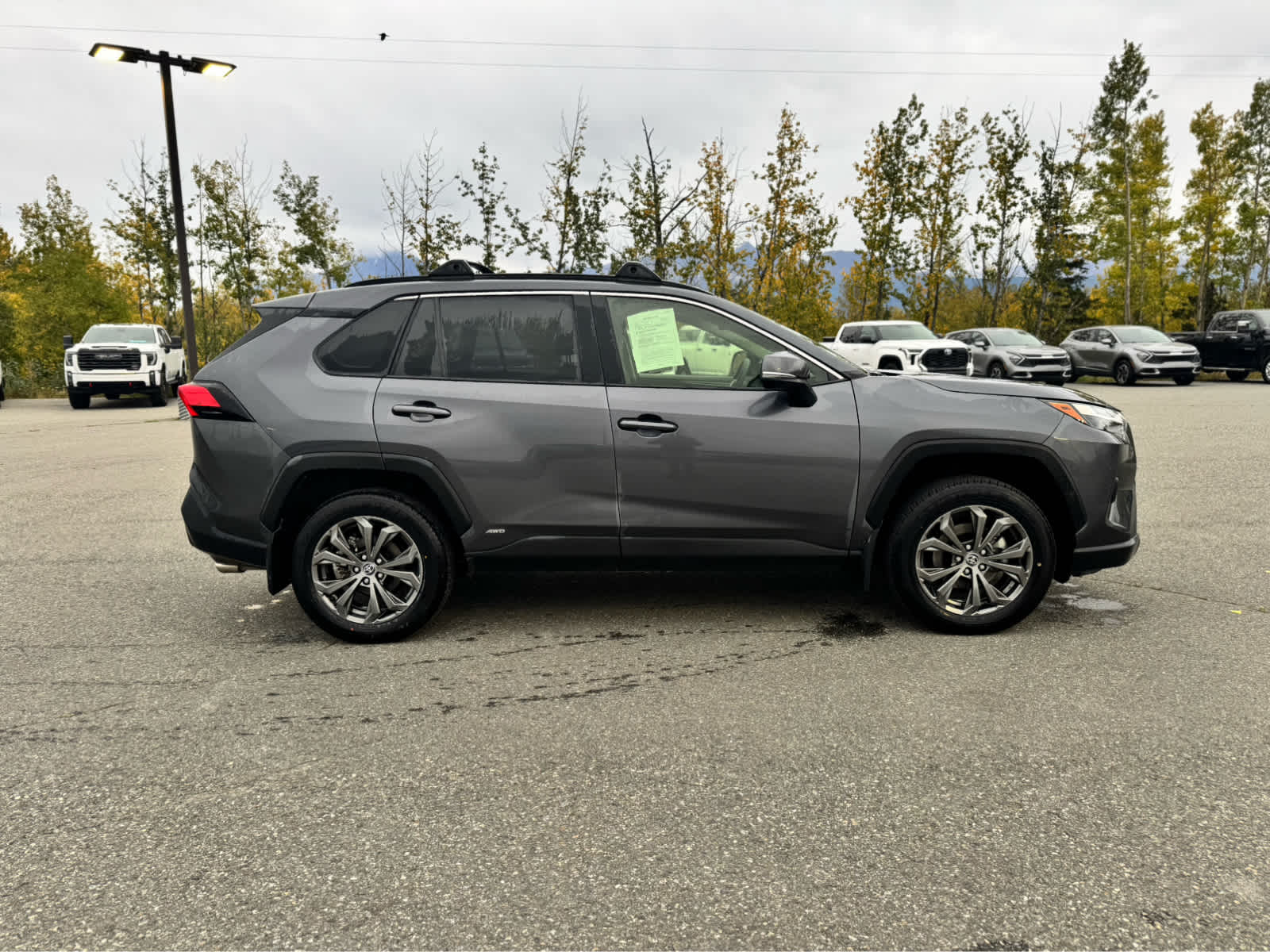Thumbnail: 2024 Toyota RAV4 - 6