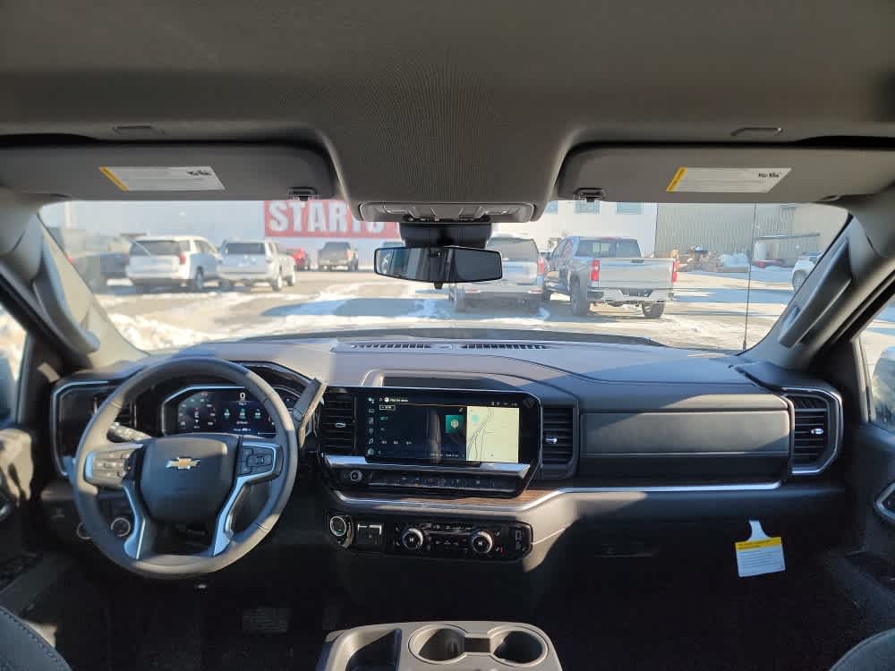 Thumbnail: 2026 Chevrolet Silverado 1500 - 23