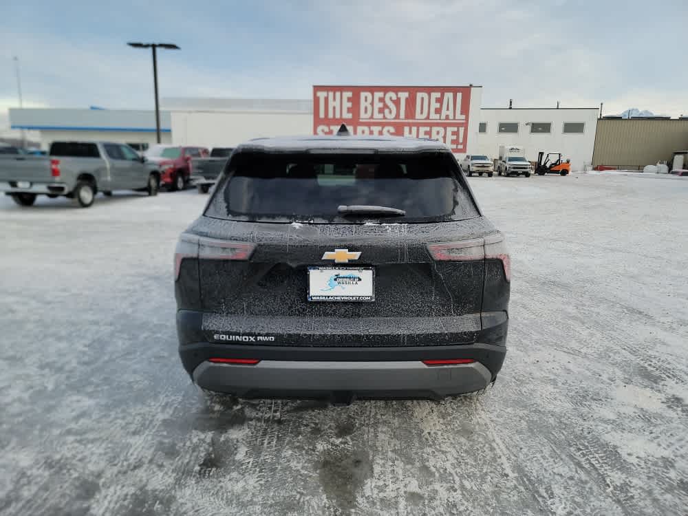 Thumbnail: 2026 Chevrolet Equinox - 4