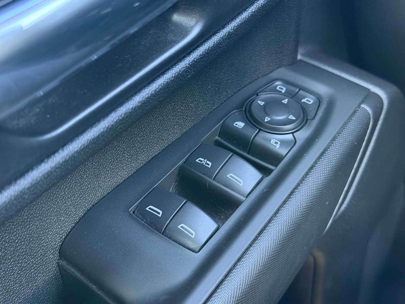 2025 Chevrolet Silverado 2500HD Custom - Photo 4