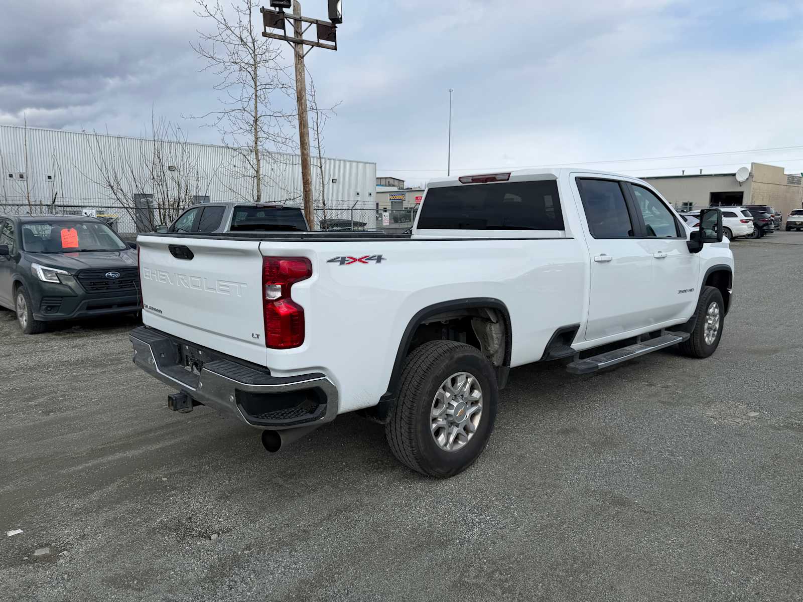 2025 Chevrolet Silverado 3500HD LT - Photo 7