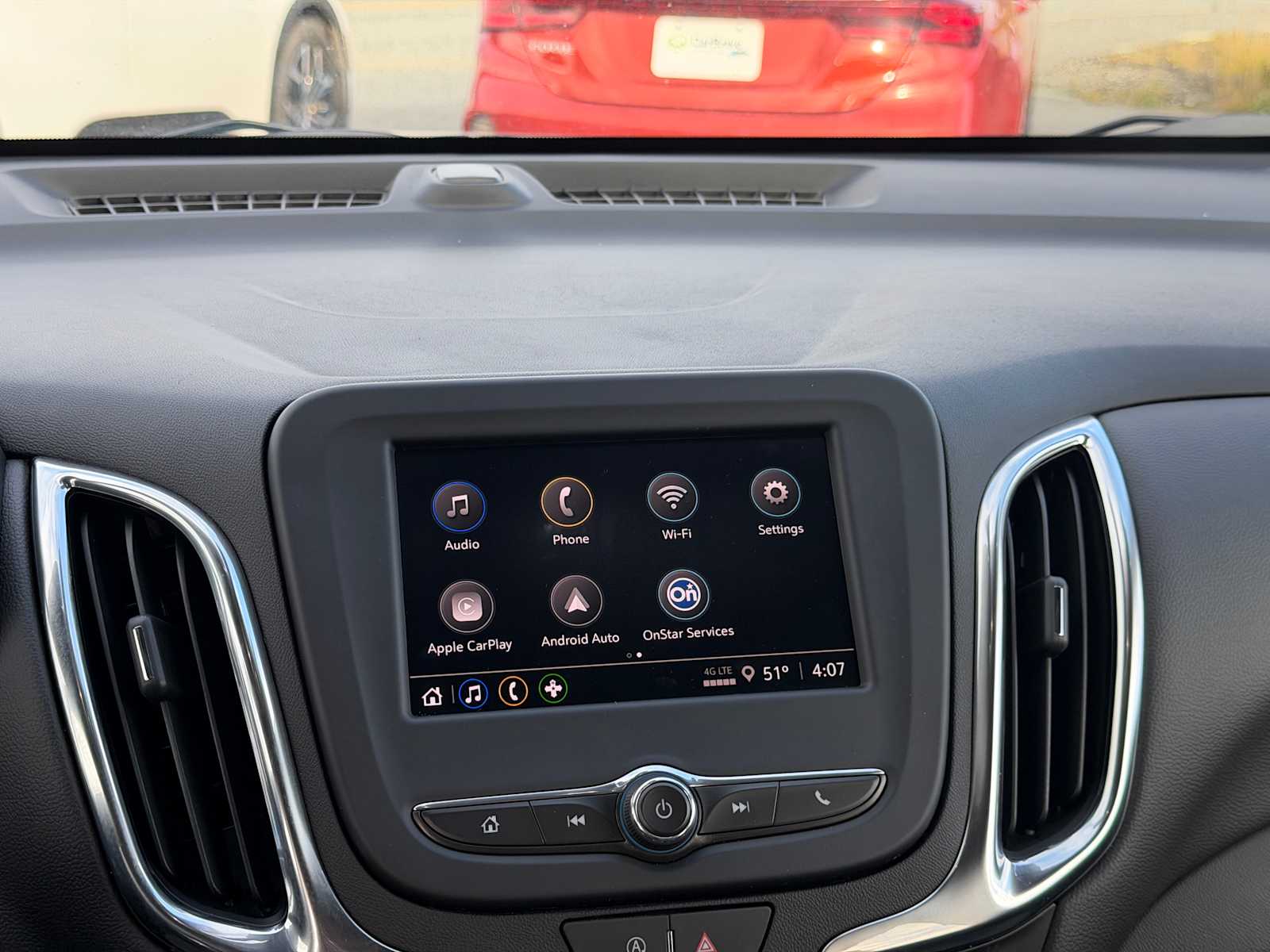 2024 Chevrolet Equinox LT - Photo 18