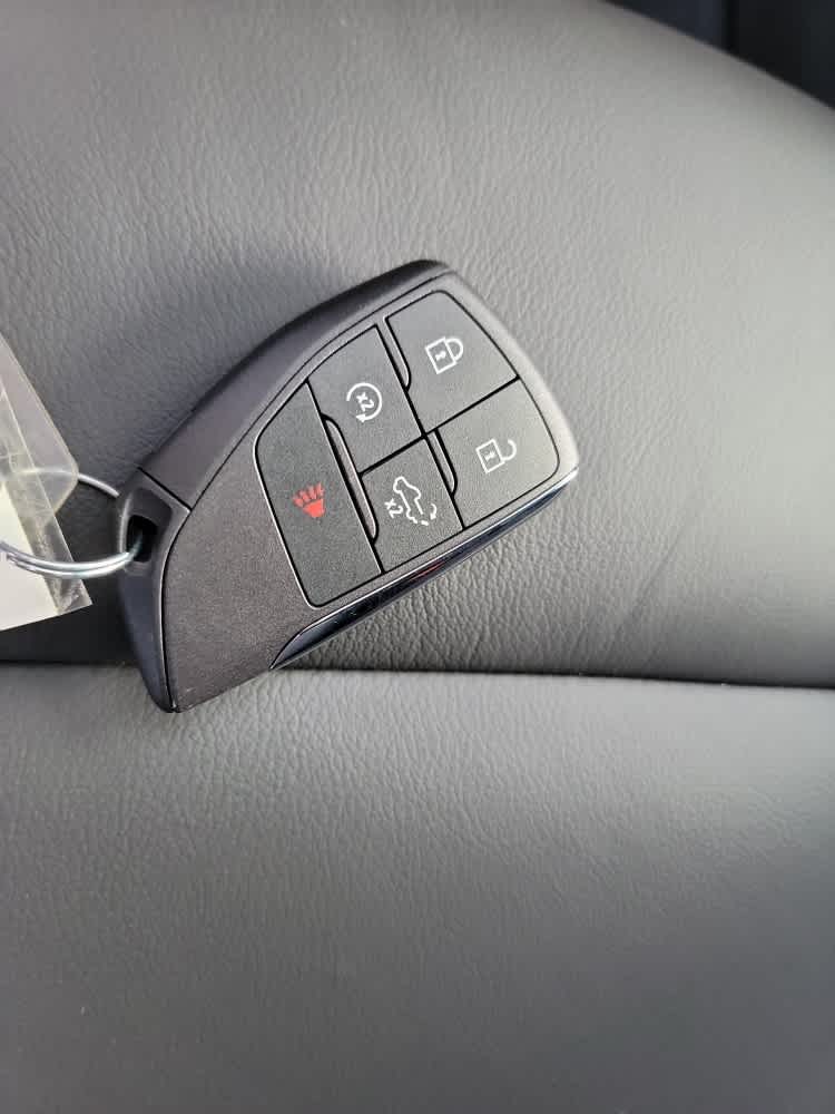 Thumbnail: 2026 Chevrolet Silverado 2500 - 22