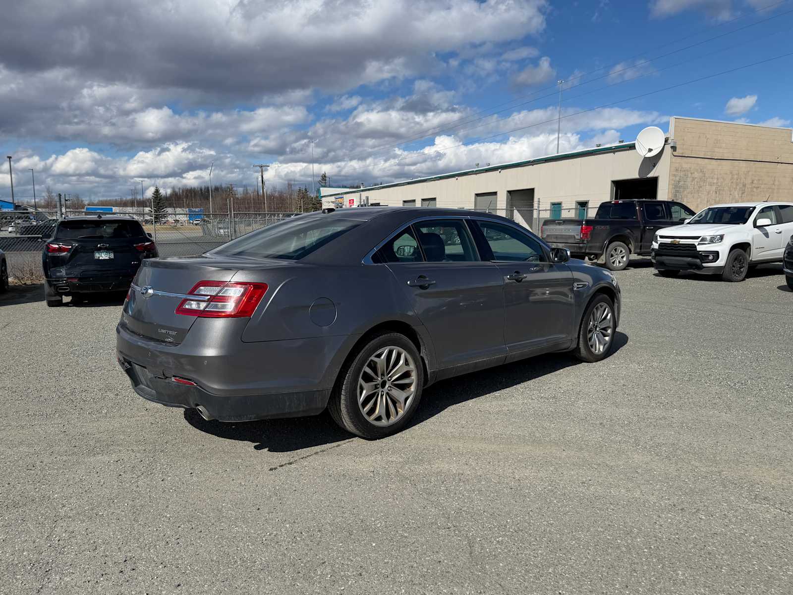 Thumbnail: 2013 Ford Taurus - 7
