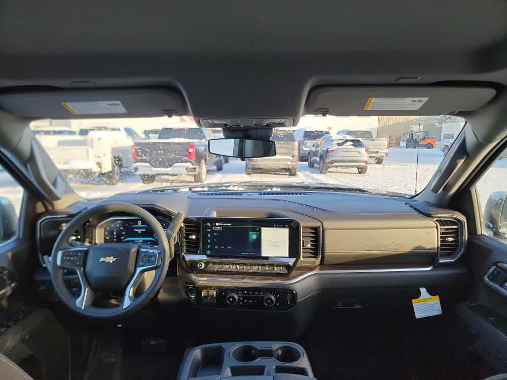 Thumbnail: 2026 Chevrolet Silverado 1500 - 23