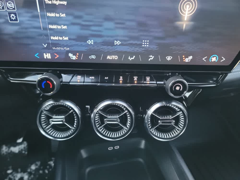 Thumbnail: 2026 Chevrolet Blazer EV - 17