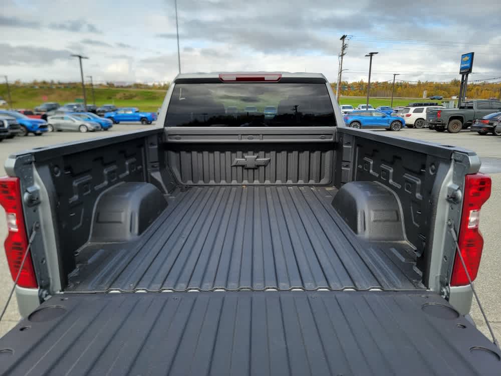 Thumbnail: 2026 Chevrolet Silverado 1500 - 20