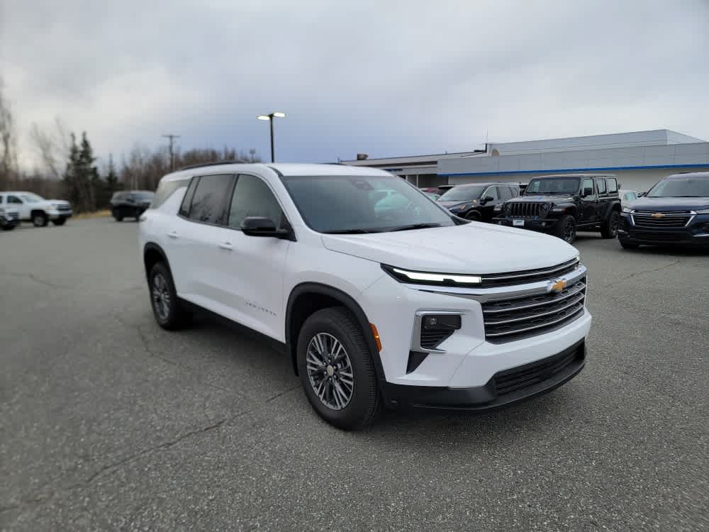 Thumbnail: 2026 Chevrolet Traverse - 7