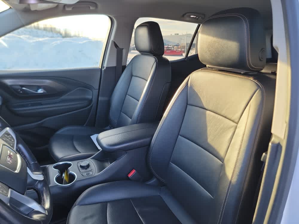 Thumbnail: 2020 GMC Terrain - 12