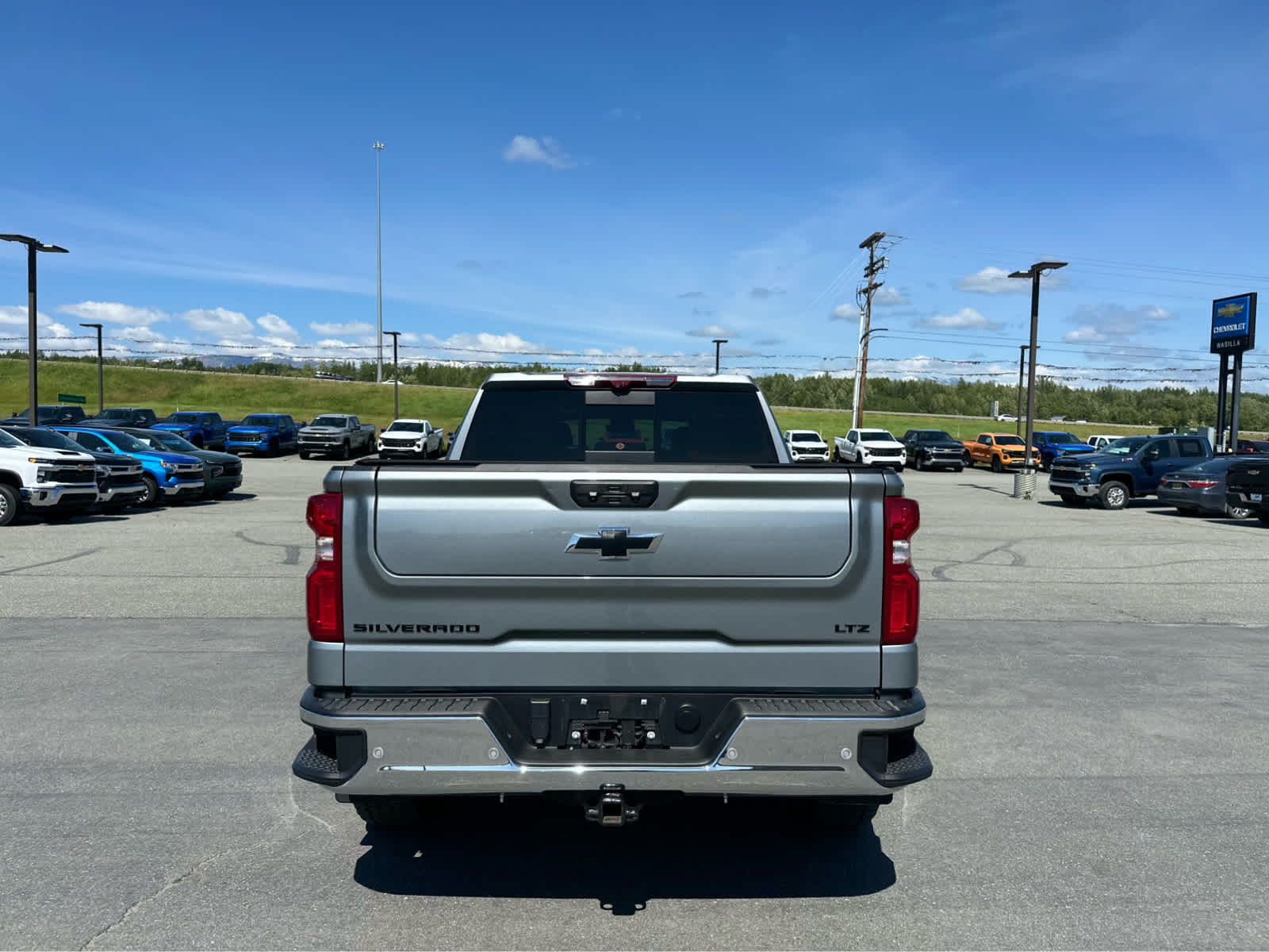 2023 Chevrolet Silverado 1500 LTZ 6
