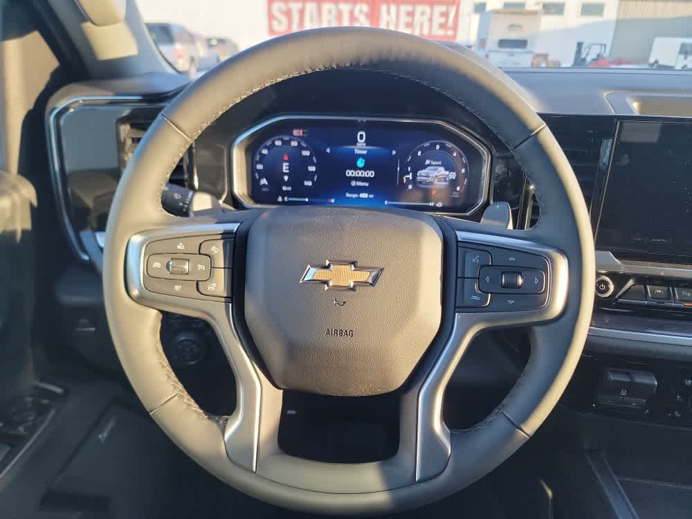Thumbnail: 2026 Chevrolet Silverado 1500 - 13